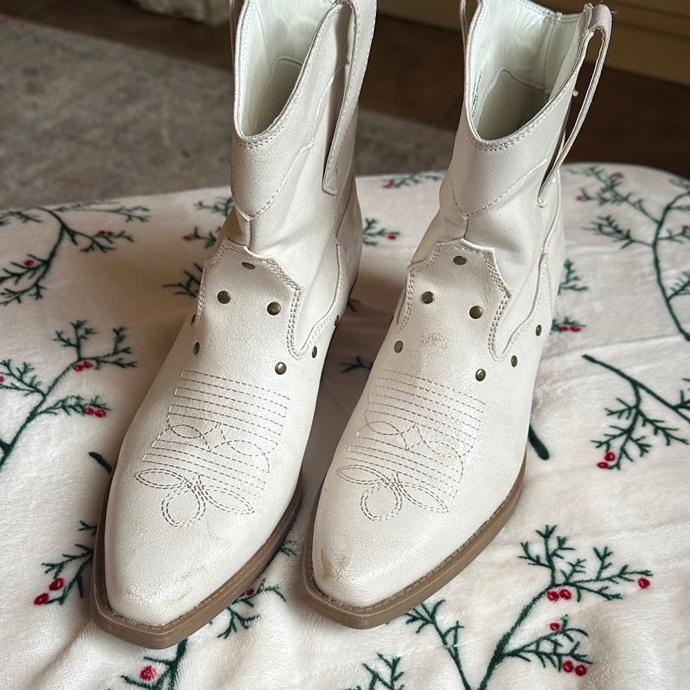 Sugar White Ankle Boots with Western Flair